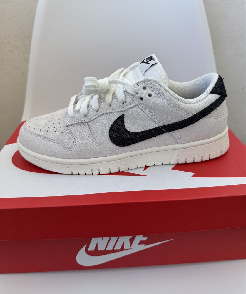 Nike Dunk Low SE HQ3502-100