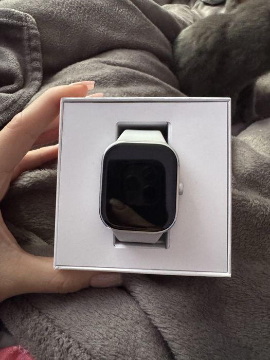 Redmi Watch 5.