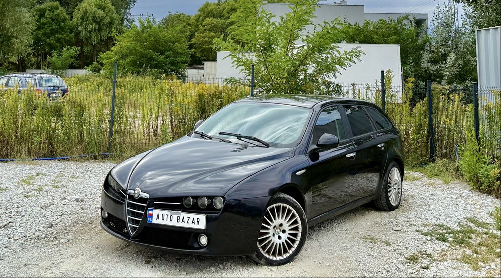 Alfa Romeo 159 1.9 JTD > Skóry > 2007 > Klima > Alufelgi > Zadbana