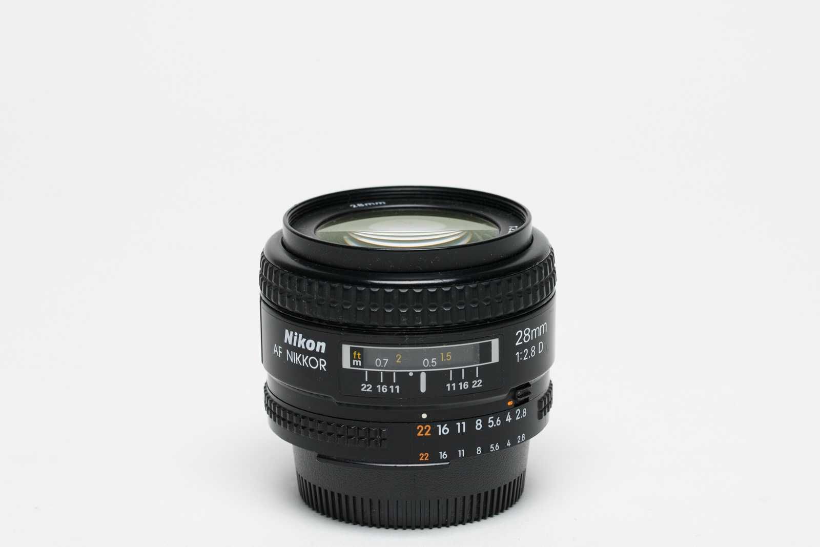 Objectiva Nikkor AF 28mm f/2.8 D