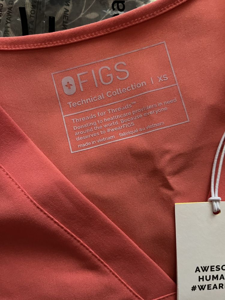 Медицинский костюм от фирмы «FIGS»