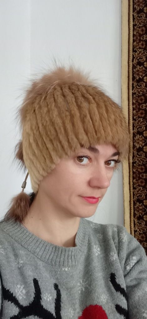 Шапка з натурального хутра