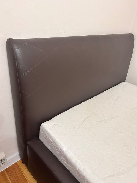 Łóżko tapicerowane z pojemnikiem eko skóra, ciemny brąz, materac, bdb