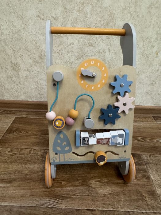 Толокар бізіборд