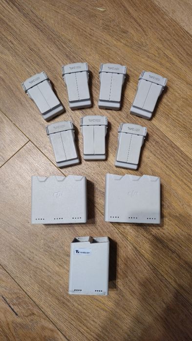 DJI Mini 4 Pro – idealny stan, 7 baterii, kontroler z ekranem