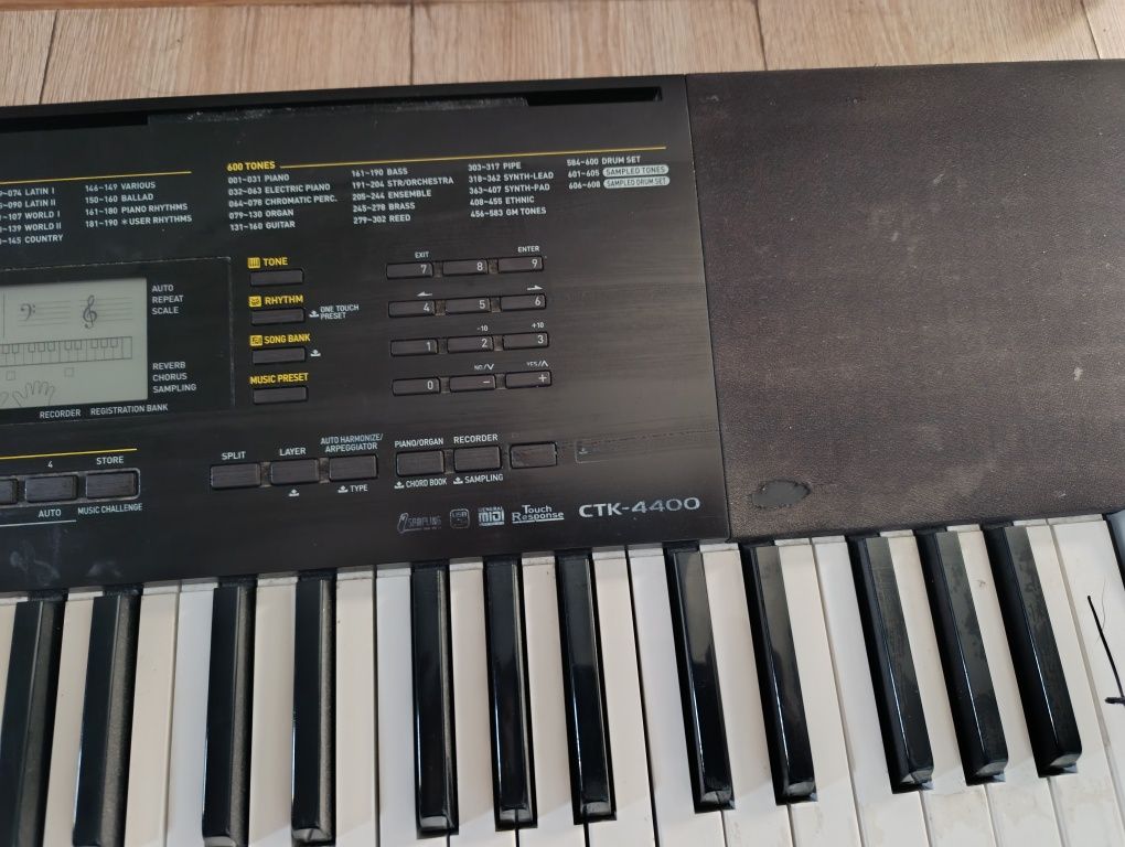 Keyboard Casio bez kabla