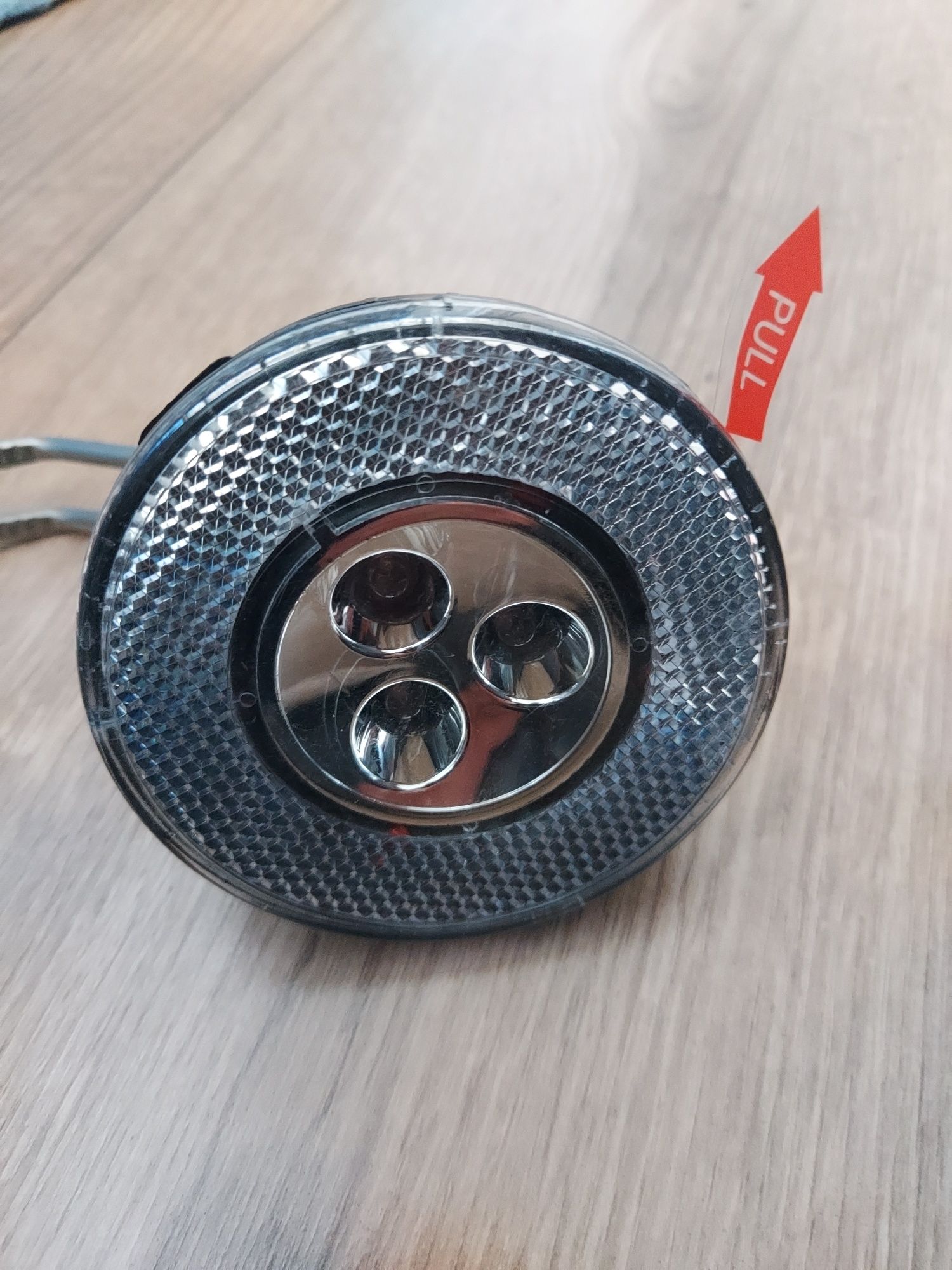 Lampka przednia 3diody LED montaż na widelcu rower miejski elektryczny