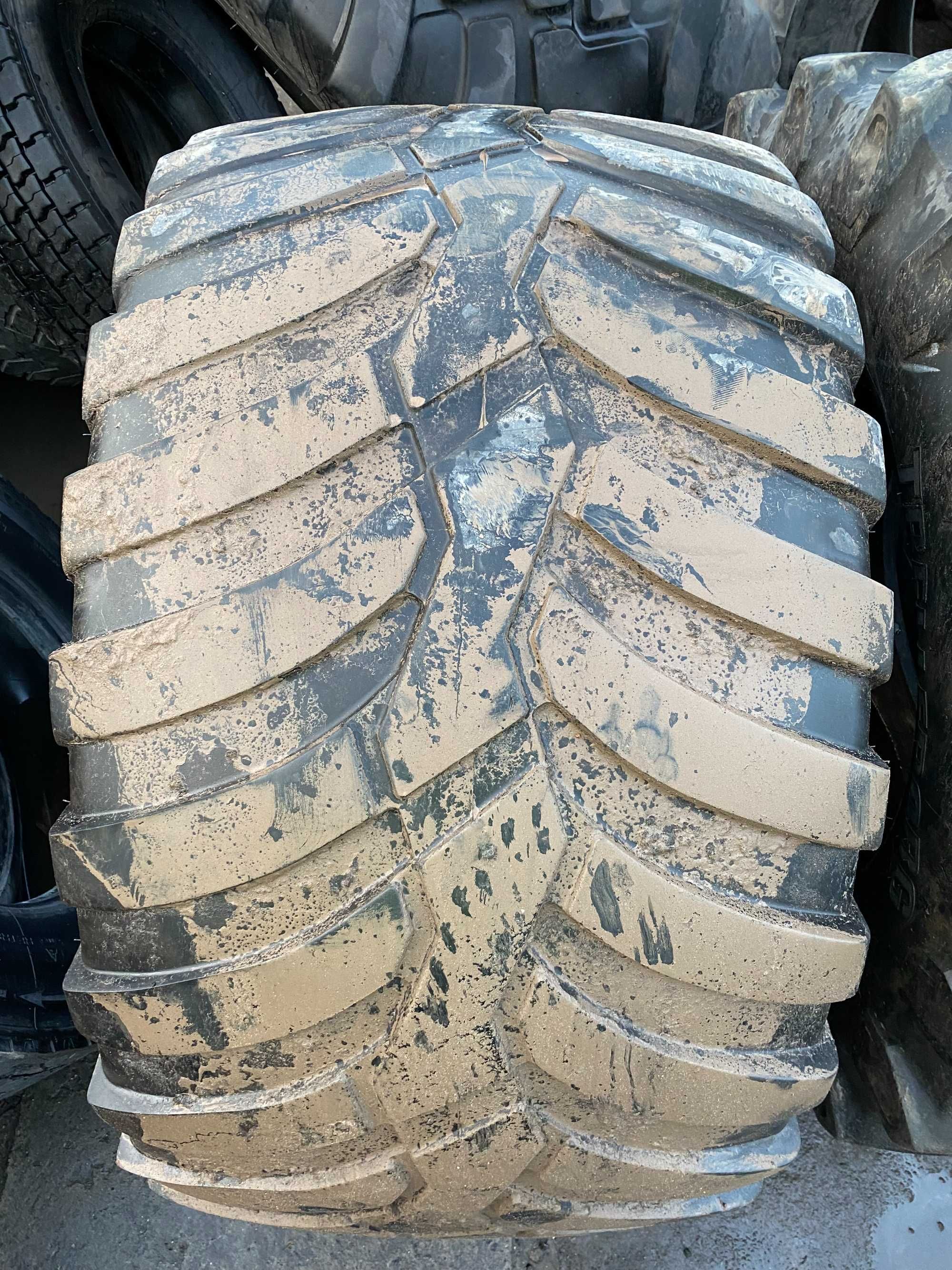 650/55r26.5 Vredestein