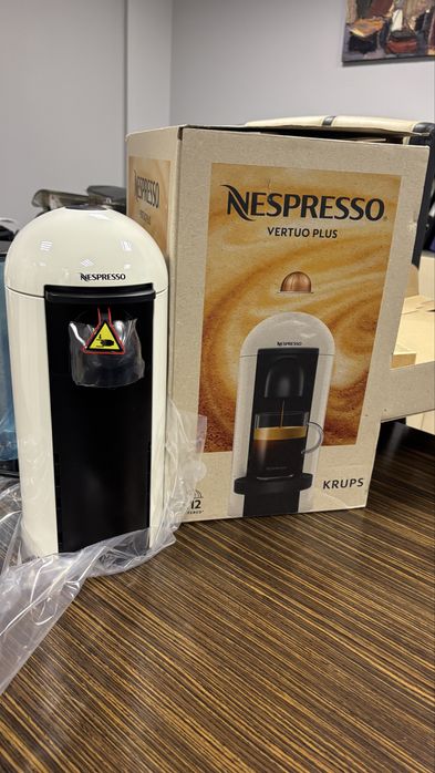 Квоварка Krups  NeSpresso Vertuo Plus White NEW