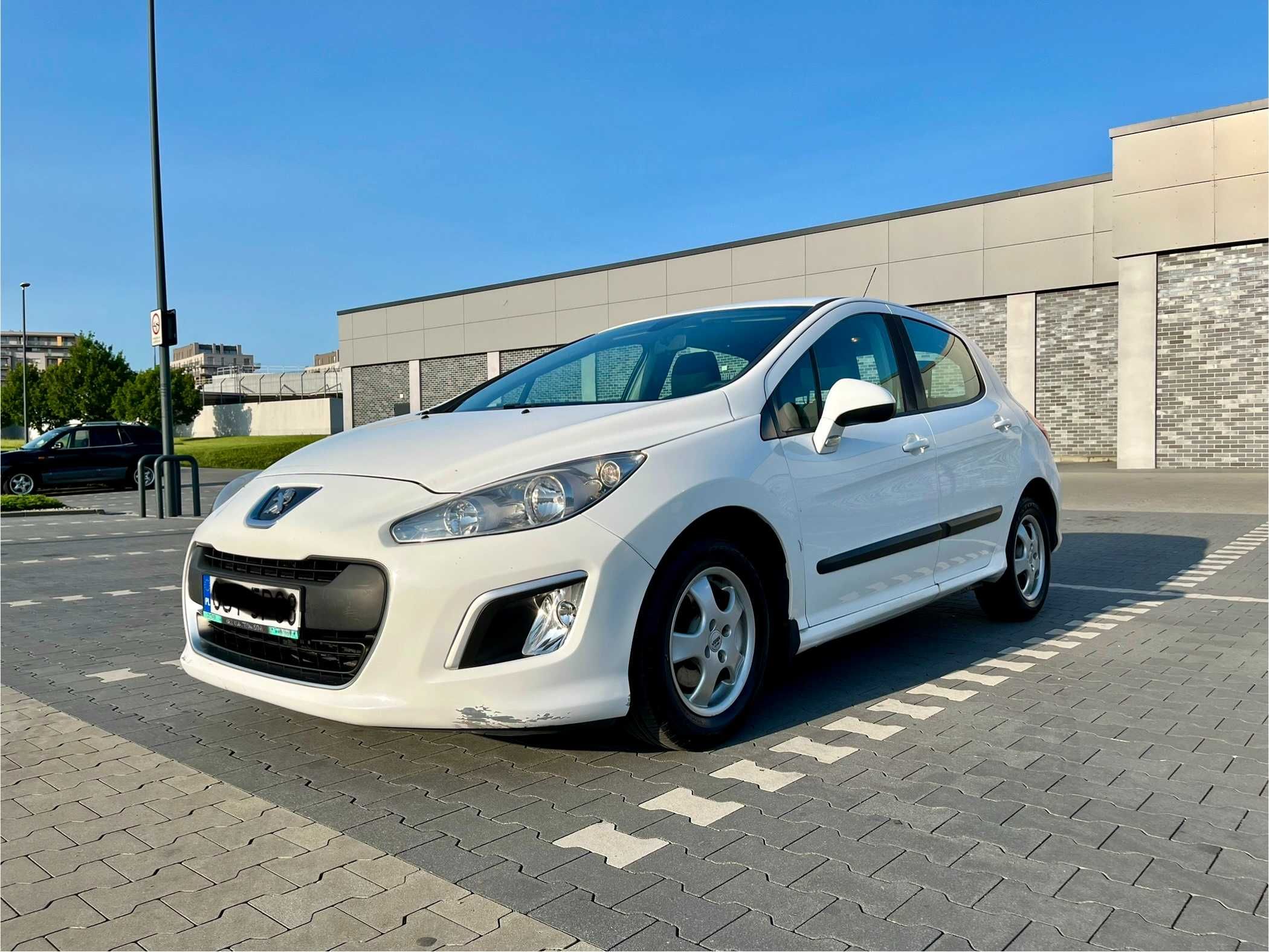 Peugeot 308 Hatchback 1.6 HDi (2012 r.)