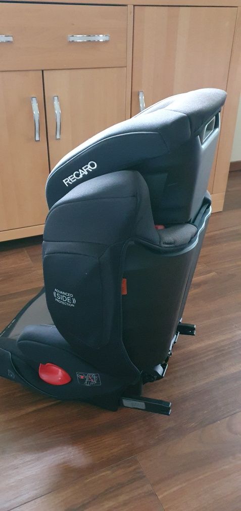 Fotelik Recaro Monza Nova 2 15-36 kg