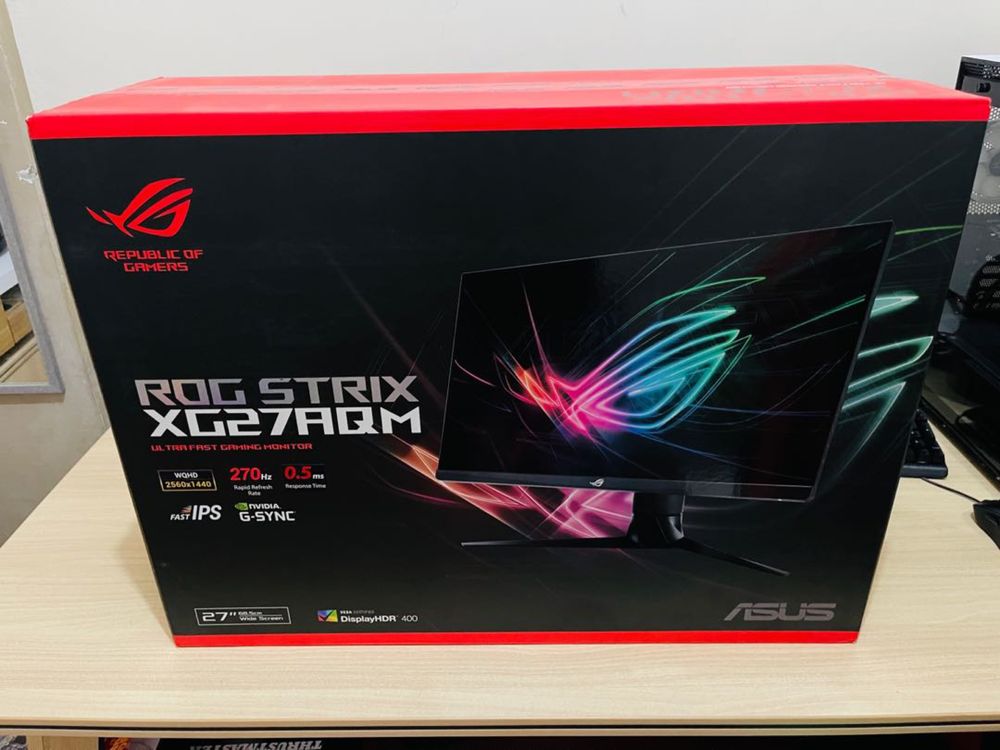 Monitor Asus ROG Strix XG27AQM