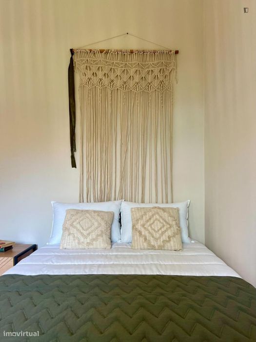 Quarto - localizado em Norton de Matos Coimbra