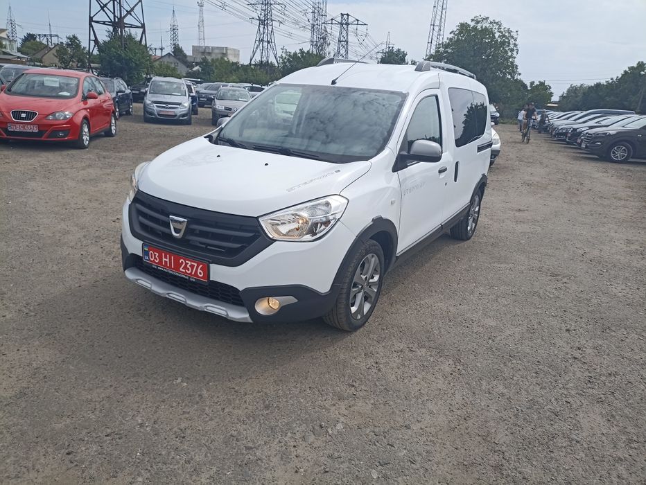 Dacia Dokker Stepvay 1.5 дизель 66 кВт 2015 р