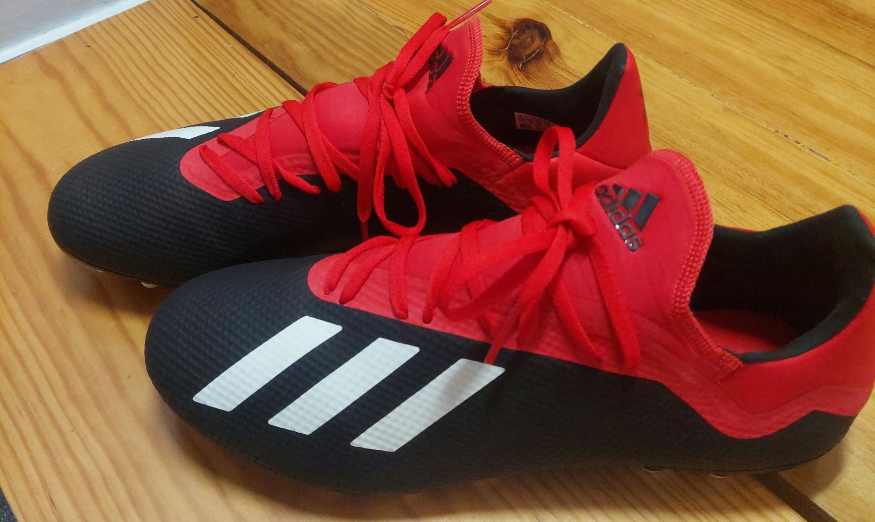 Chuteiras Adidas tam.46