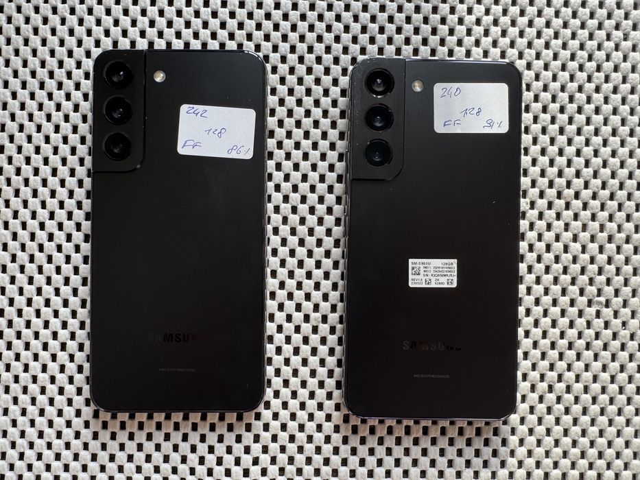 Гарні Samsung S22 128 на snapdragon