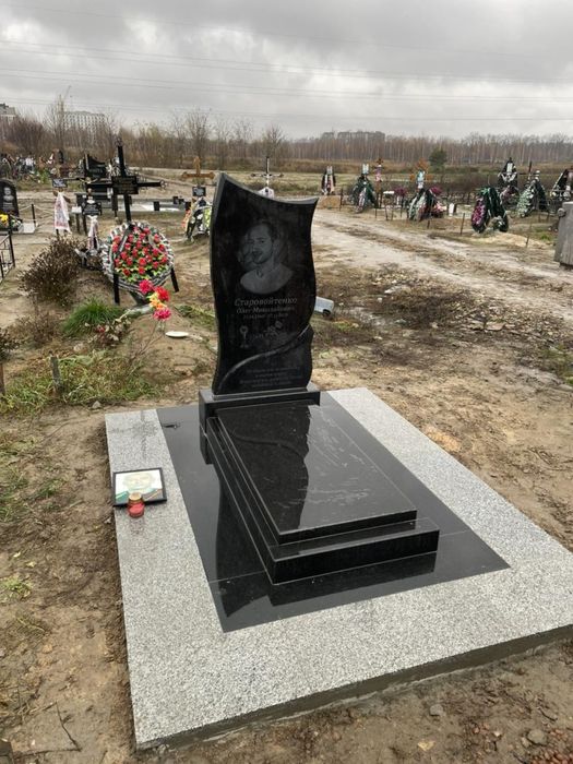 Гранітні пам’ятники від виробника різноі складності