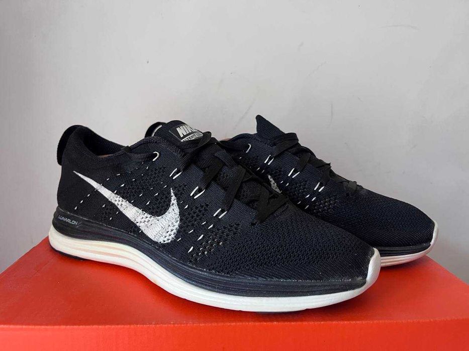 nike lunar flyknit