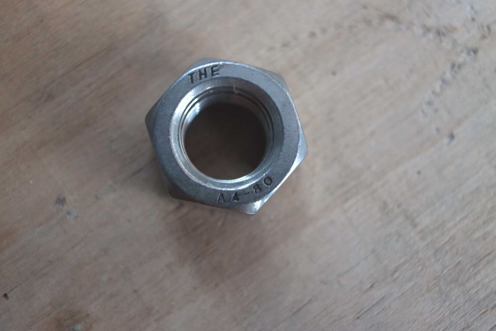 Parafusos sextavados M20x120 M16x180 porcas anilhas em aço inoxidável