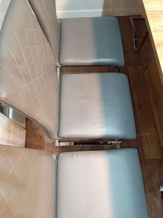 Stół do jadalni + 8 krzeseł