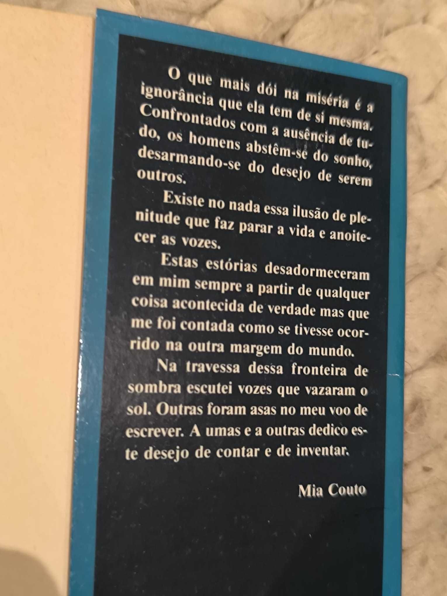 Vozes Anoitecidas
de Mia Couto
