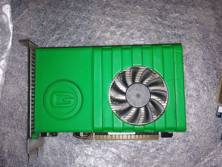 Видео карта GT640 2gb