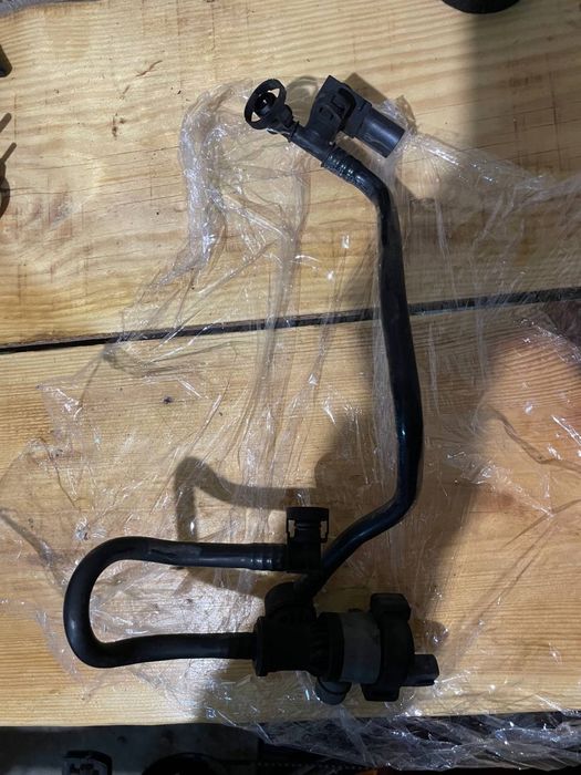 Клапан вентиляции бака ( 7636144)на BMW X3