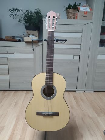 Gitara klasyczna cort