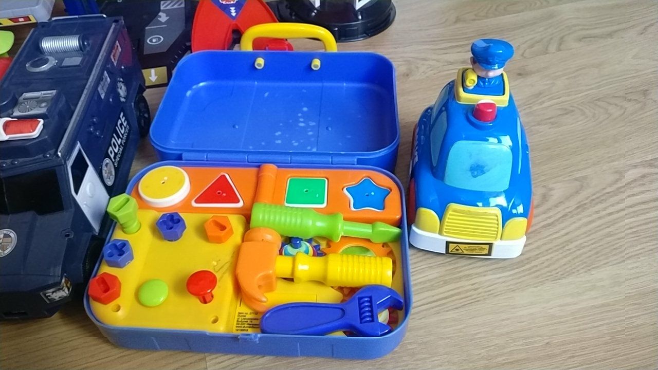 Zabawki auta parking zestaw majsterkowicza DUMEL