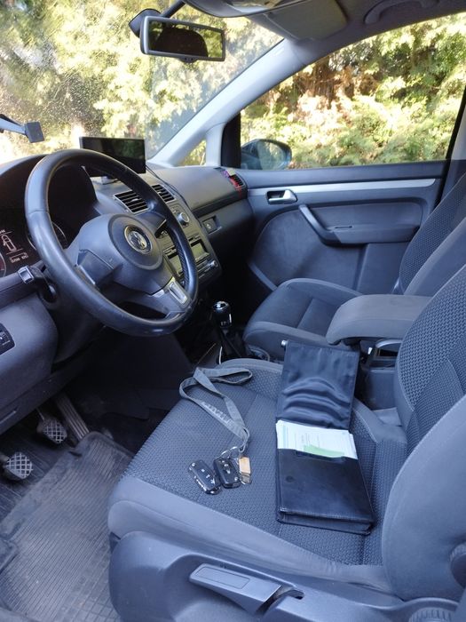VW Touran  7 osobowy