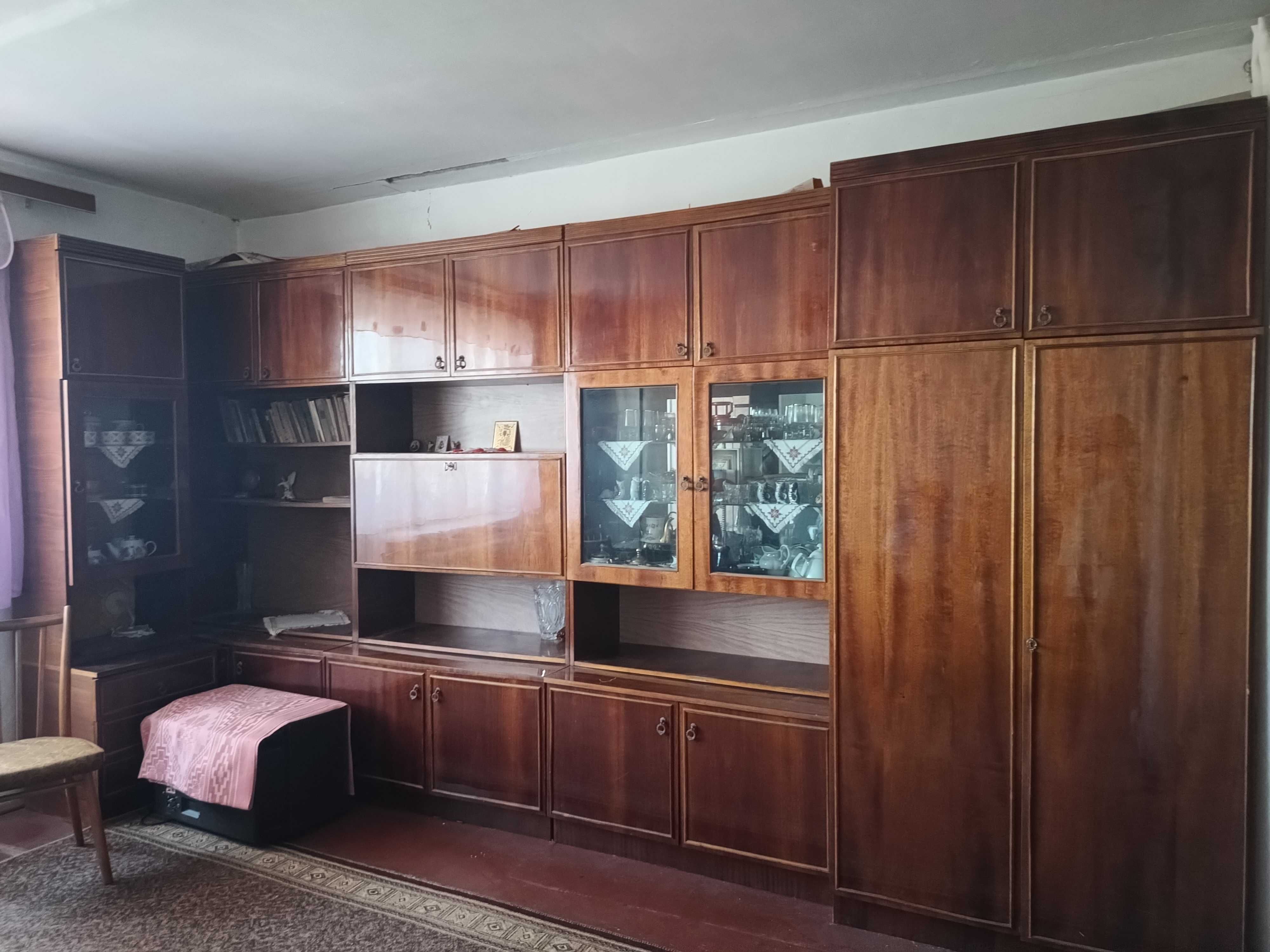 Продам стінку в хорошому стані