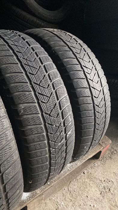 225 60.18 Pirelli 4шт зима шини резина з Европи БВ склад Харків шиномо
