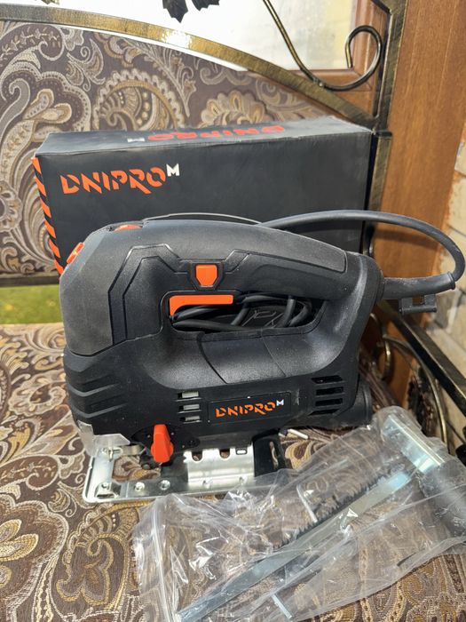 Лобзик електричний JS65 LX