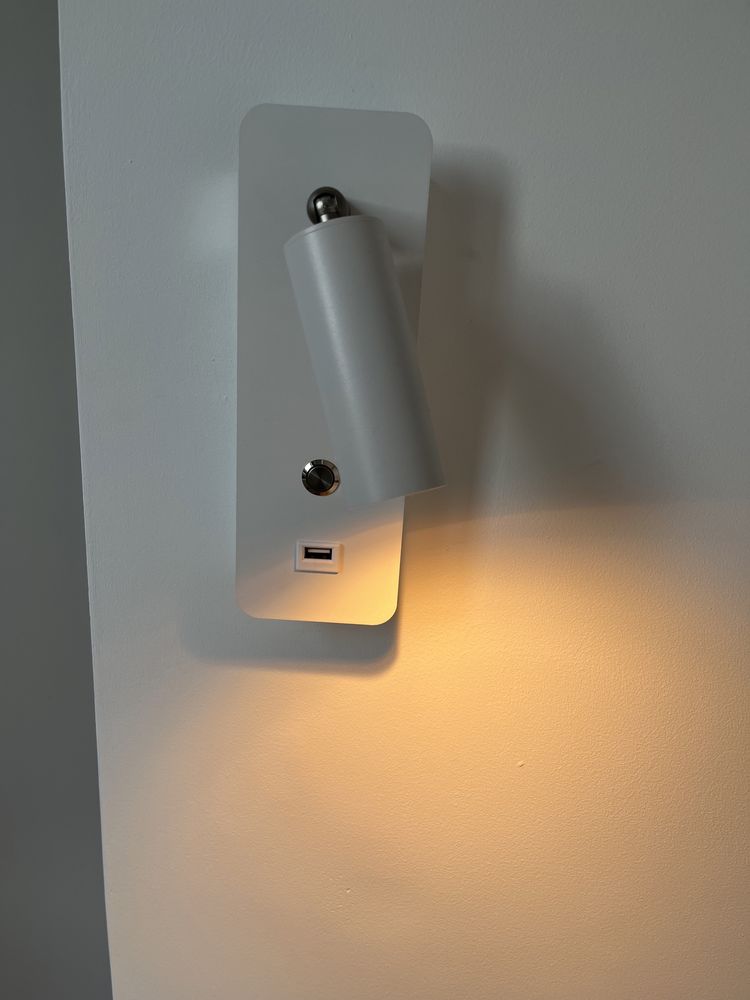 Lampka Led z USB nowa, kinkiet na ścianę