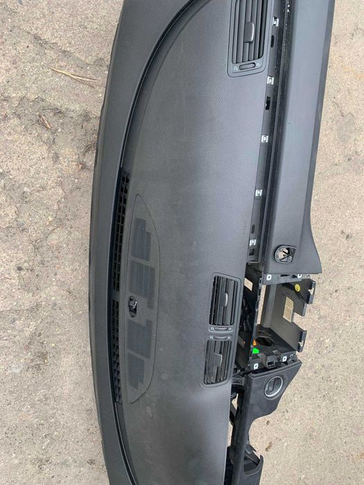 deska rozdzielcza konsola kokpit volkswagen passat b6 b7