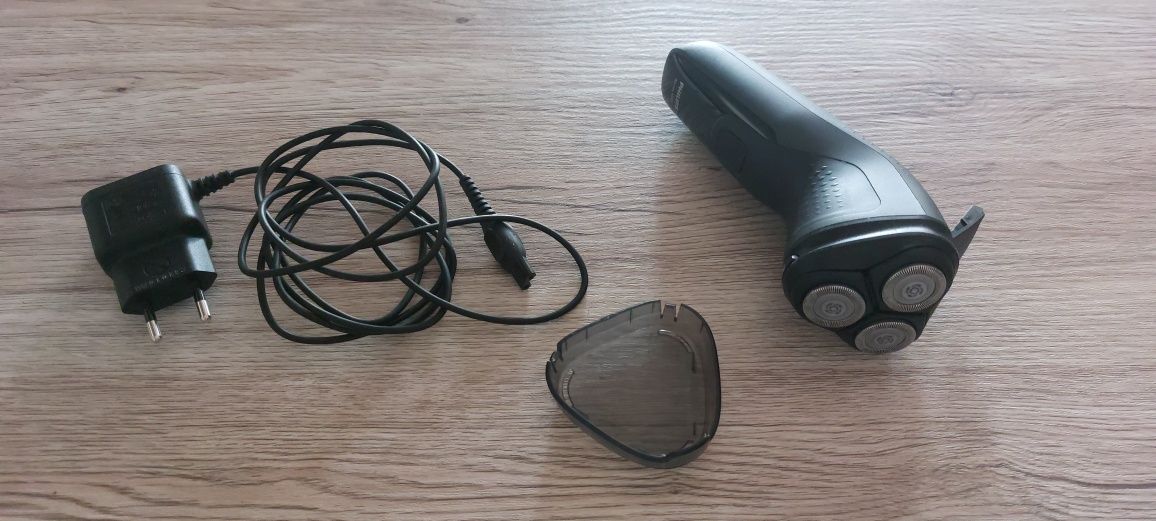 Máquina barbear Philips séries 1000