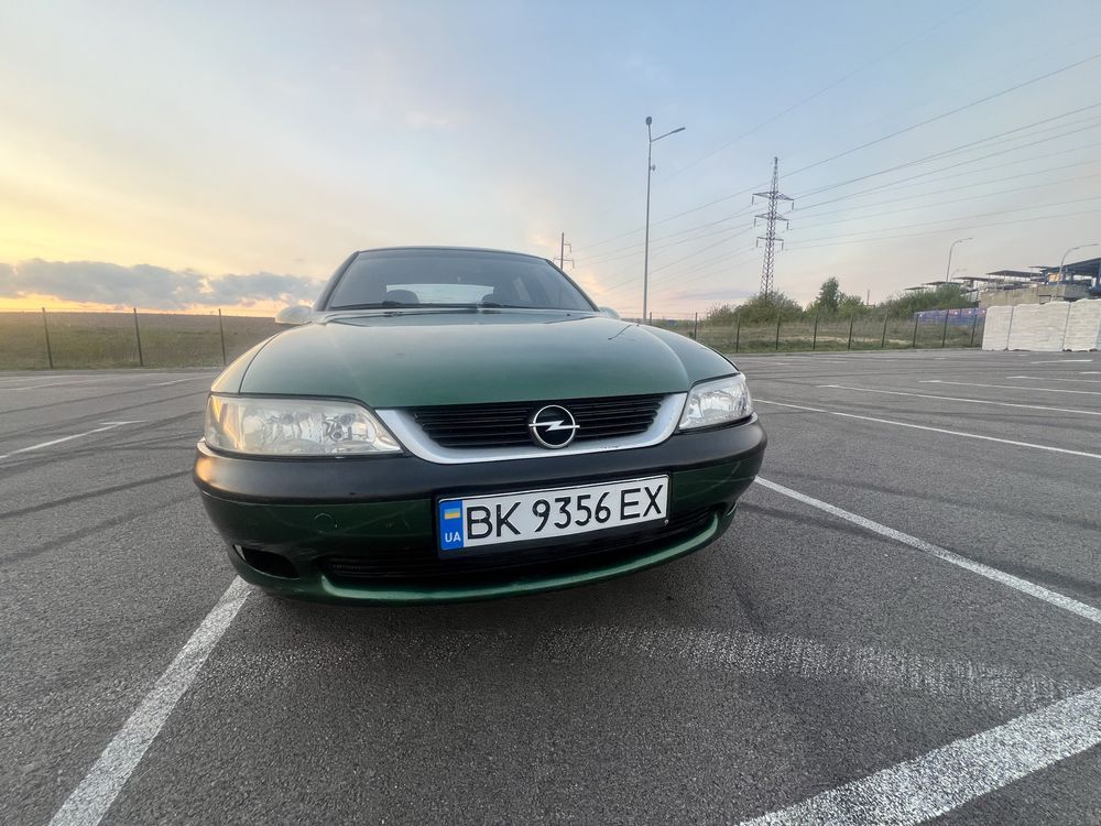 Opel vectra b у гарному стані