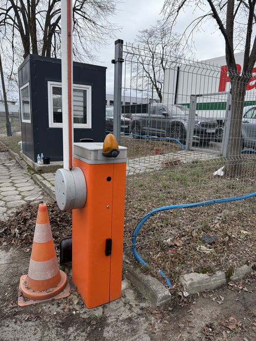 Sklad Plac Okęcie Wynajem Chroniony Monitoring Utwardzony Oświetlony