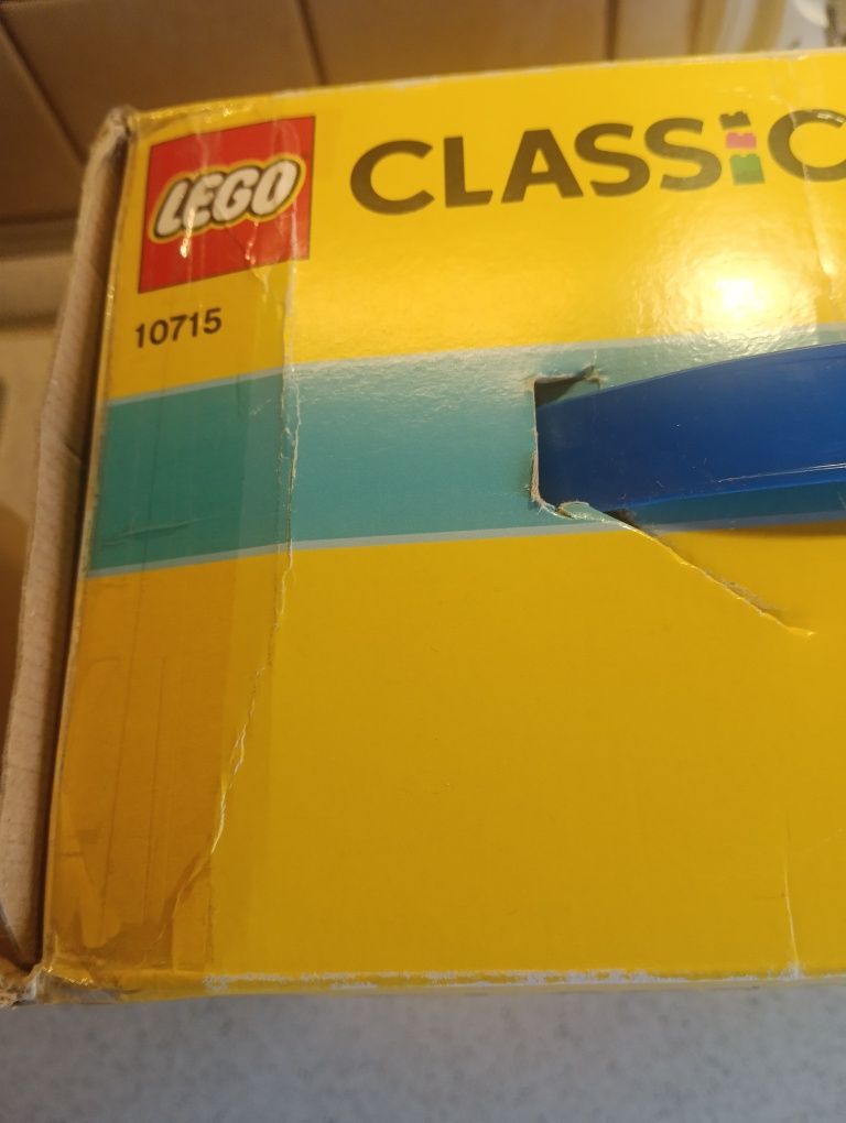 Klocki LEGO 10715 - LEGO na kółkach, kompletny