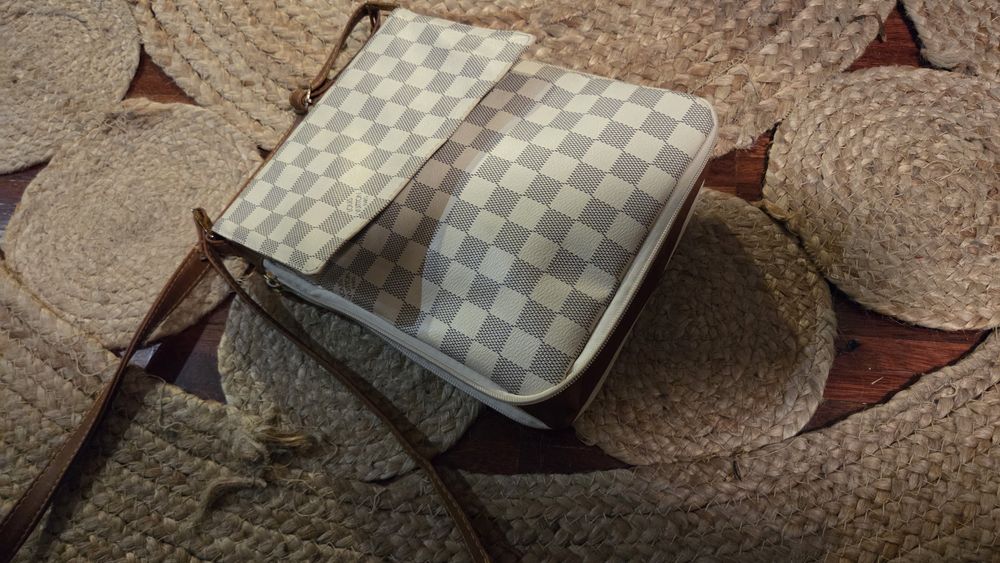 Saszetka torba nerka  nowa Louis Vuiton krata złote skuwki