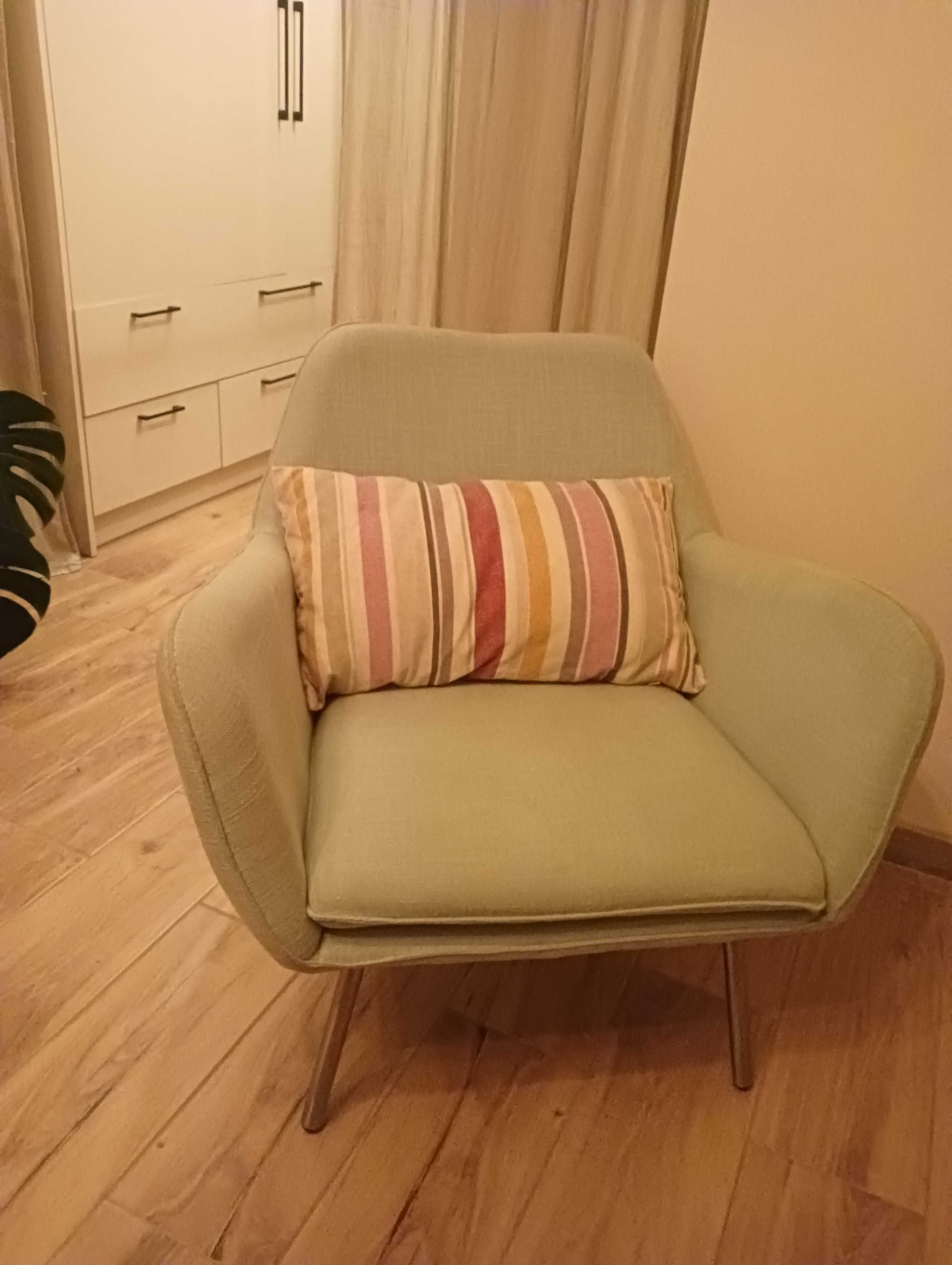 Fotel typu skandynawskiego