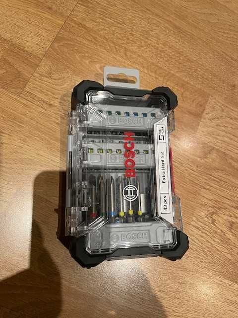 zestaw bitów i nasadek BOSCH Extra Hard 43 szt