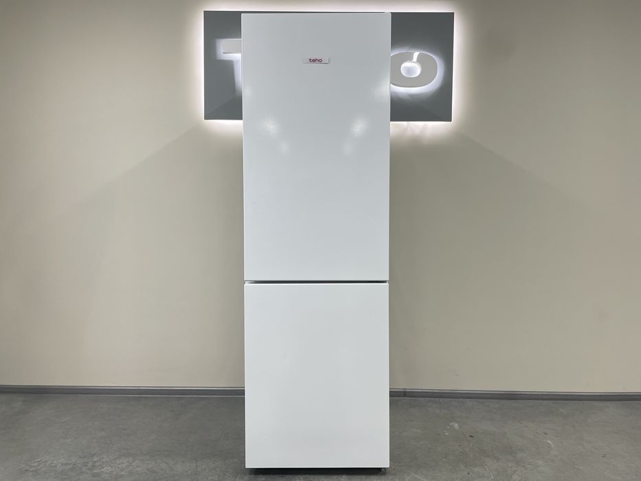 Miele KFN 28132 D ws Холодильник NoFrost, 333 л