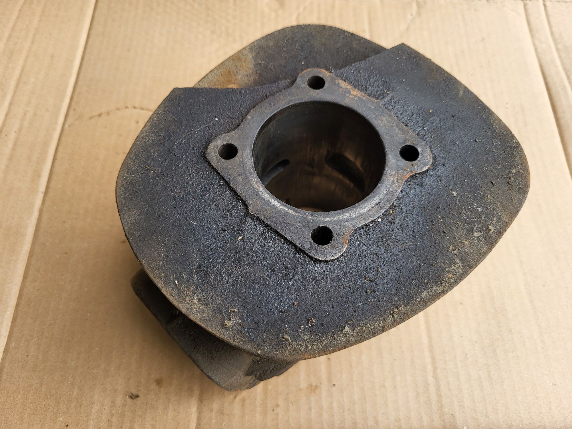 Cylinder SHL M11 M-11 Oryginał ZMD Nominalny Silnik Żeliwny
