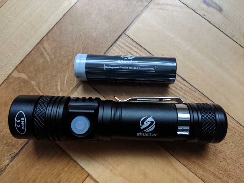Shustar ліхтар V6-LED світлодіод 2000 люмен 2600мА алюмінієвий корпус