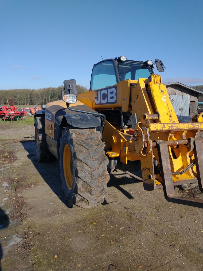 Ładowarka teleskopowa JCB 531-70