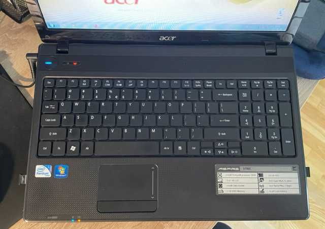 ACER Aspire 5736Z z zasilaczem, jak nowy