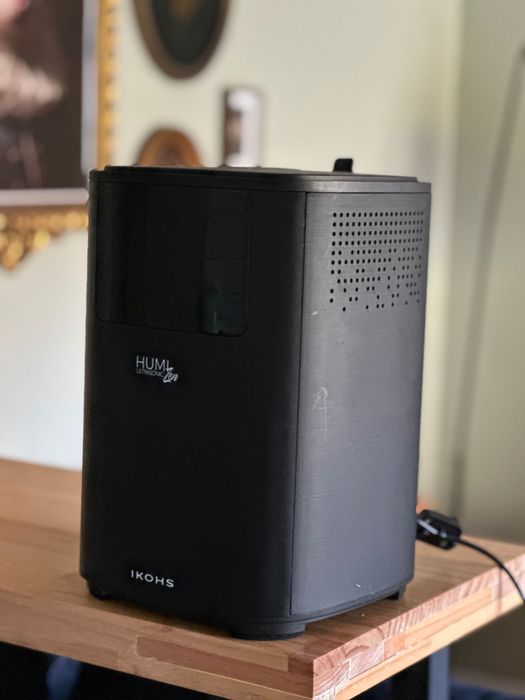 Umidificador capacidade superior 10h , alta capacidade , pouco uso .