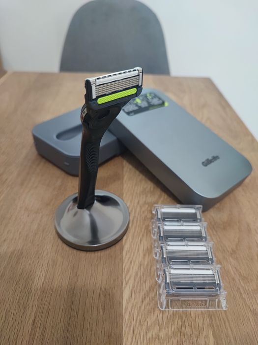 Gillette Labs travel  NOVA