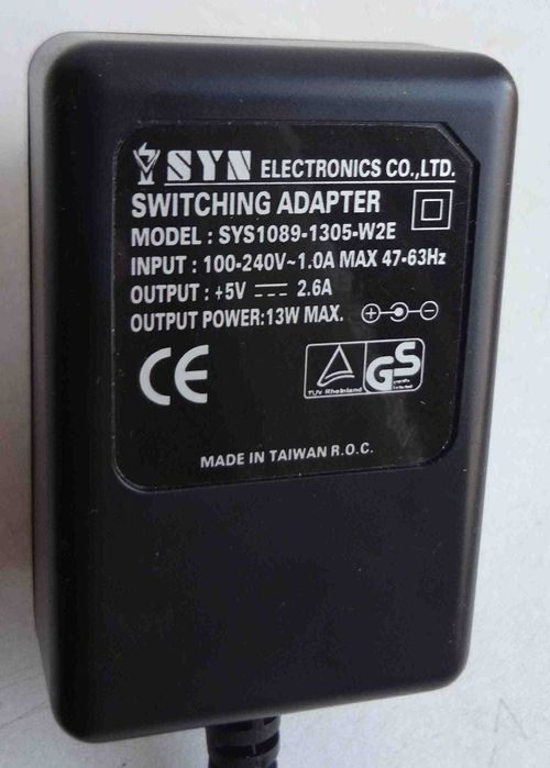 Блок питания SYN Switching adapter 5V 2.6A SYS1089-1305-W2E адаптер